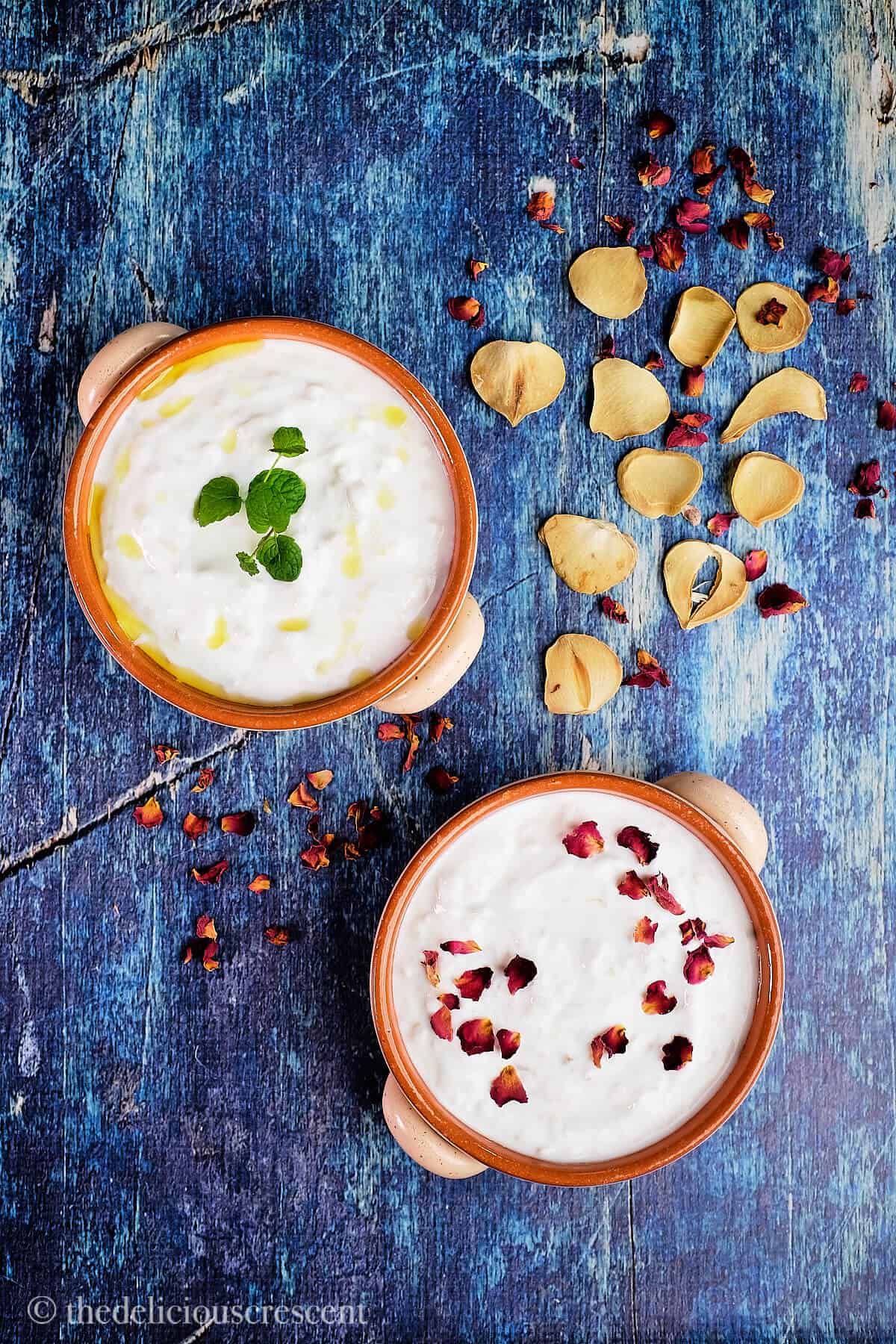 Persian yogurt dip served in two bowls.