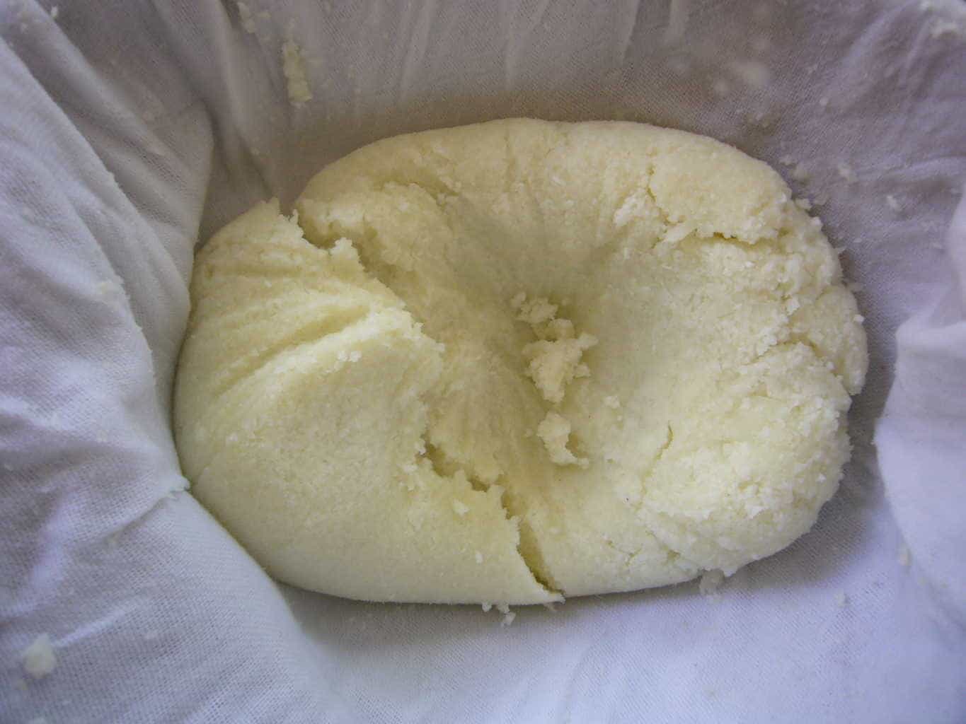 Processed cauliflower after squeezing out the moisture.