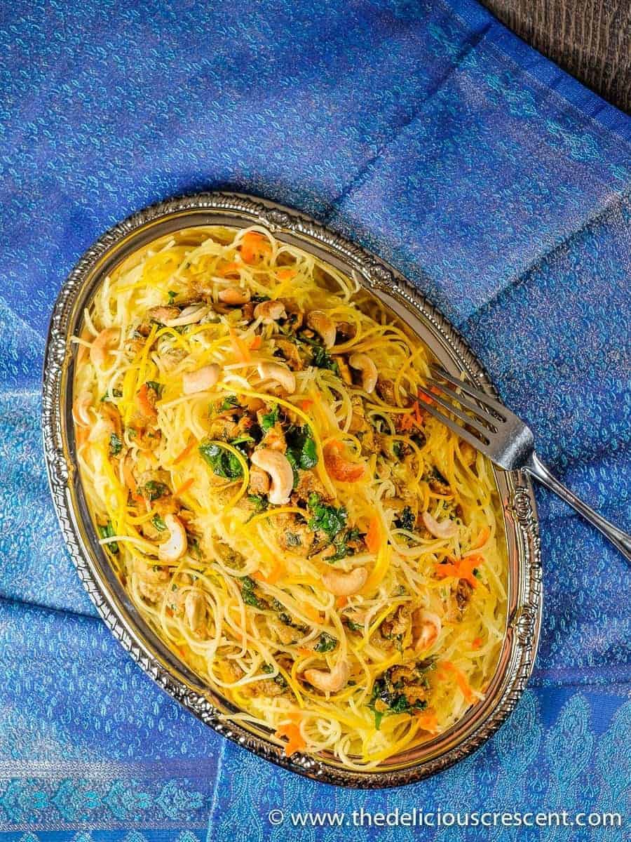 Spaghetti Squash Chicken Pasta - lower in calories and carbohydrates, high in protein, healthy fats, classic Indian flavor and with a delightful taste and texture.