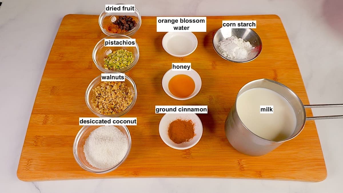 Ingredients needed for making the drink.