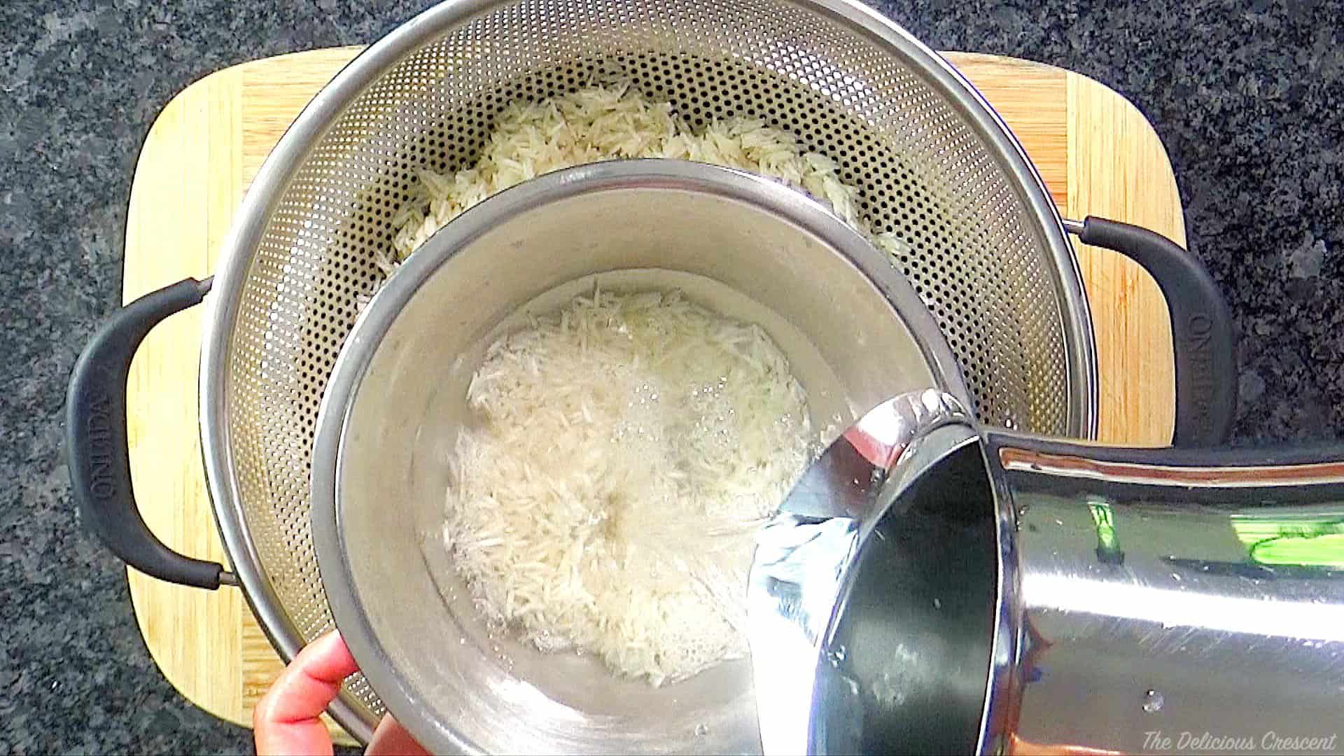 Some rice soaked in water.