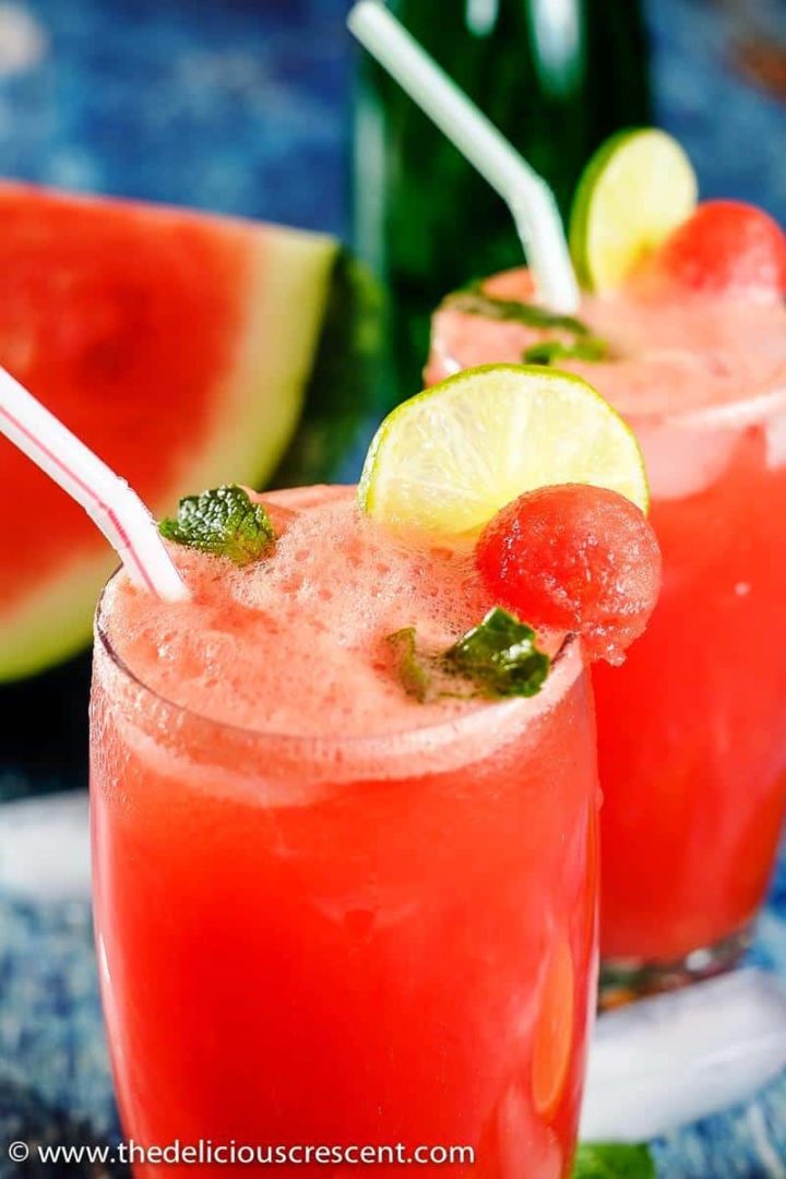 Watermelon Juice with Mint - The Delicious Crescent