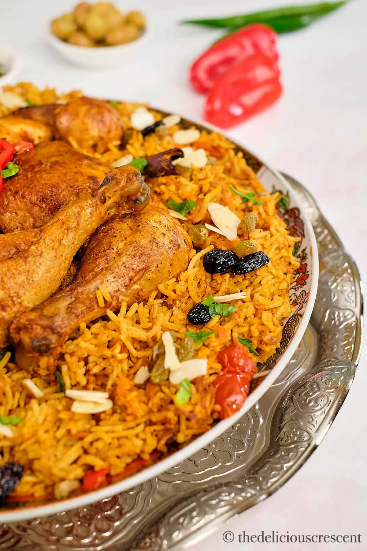 Chicken kabsa served in a platter.